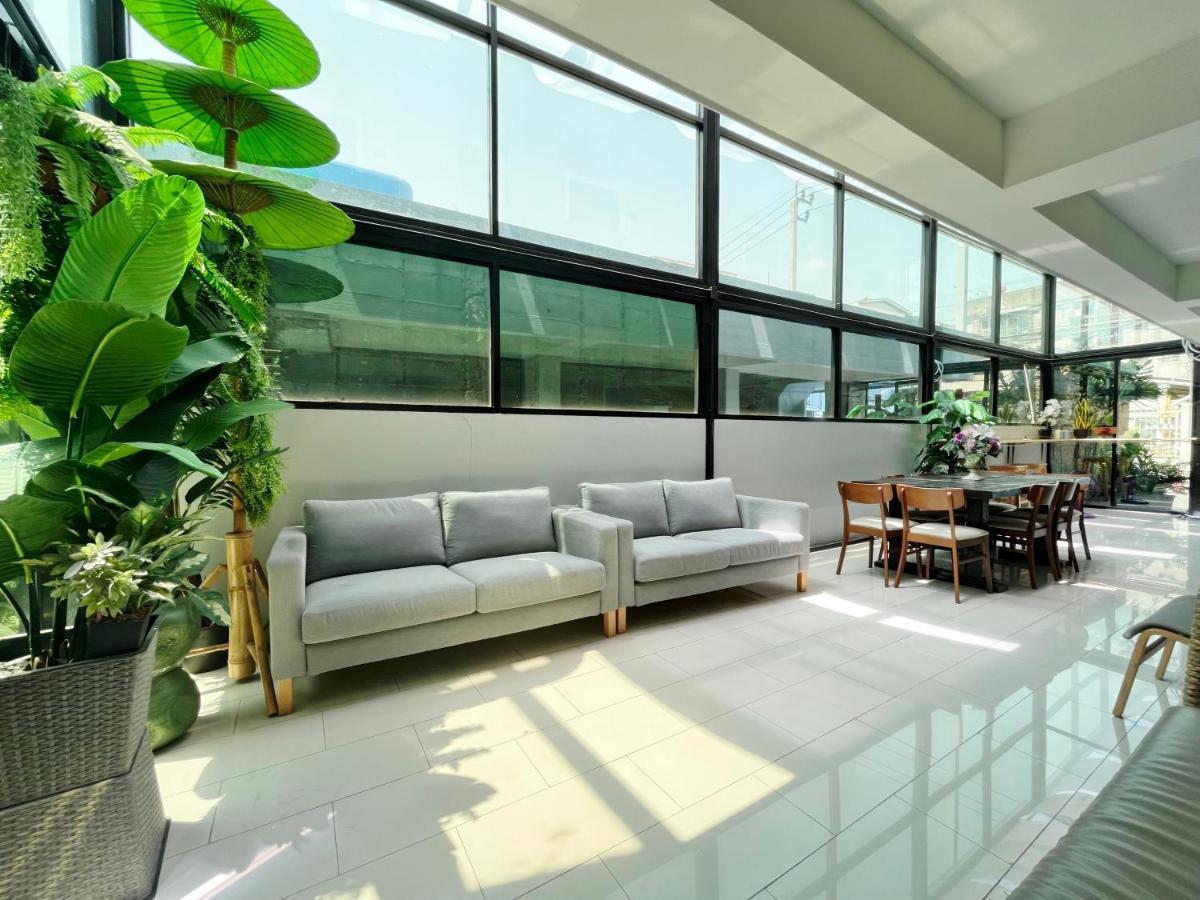 Roomquest Bangkok Don Mueang Airport Екстериор снимка
