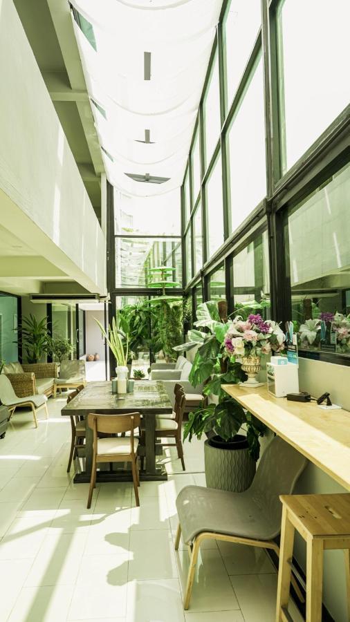 Roomquest Bangkok Don Mueang Airport Екстериор снимка