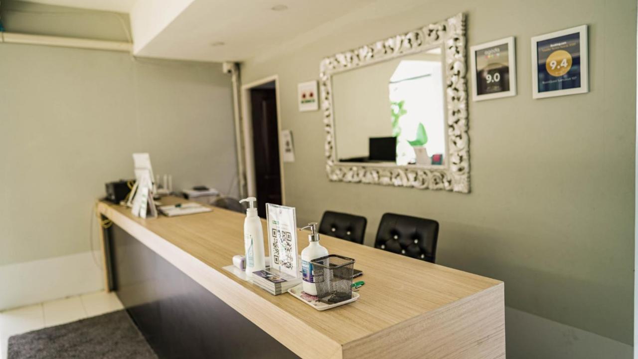 Roomquest Bangkok Don Mueang Airport Екстериор снимка