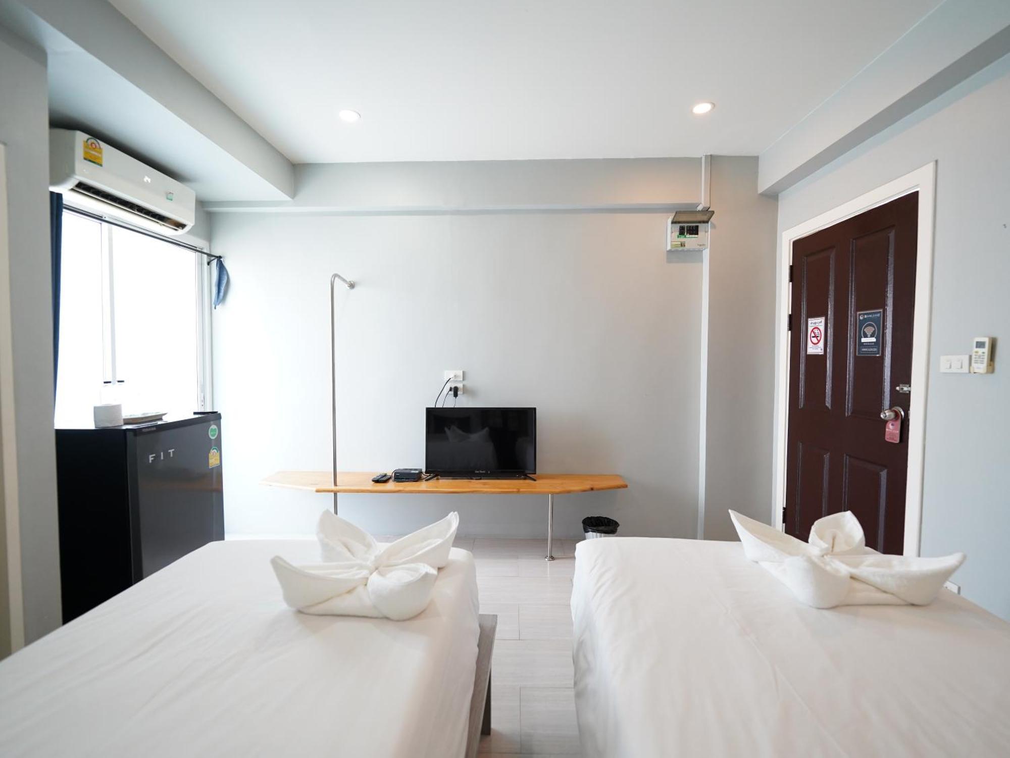 Roomquest Bangkok Don Mueang Airport Стая снимка
