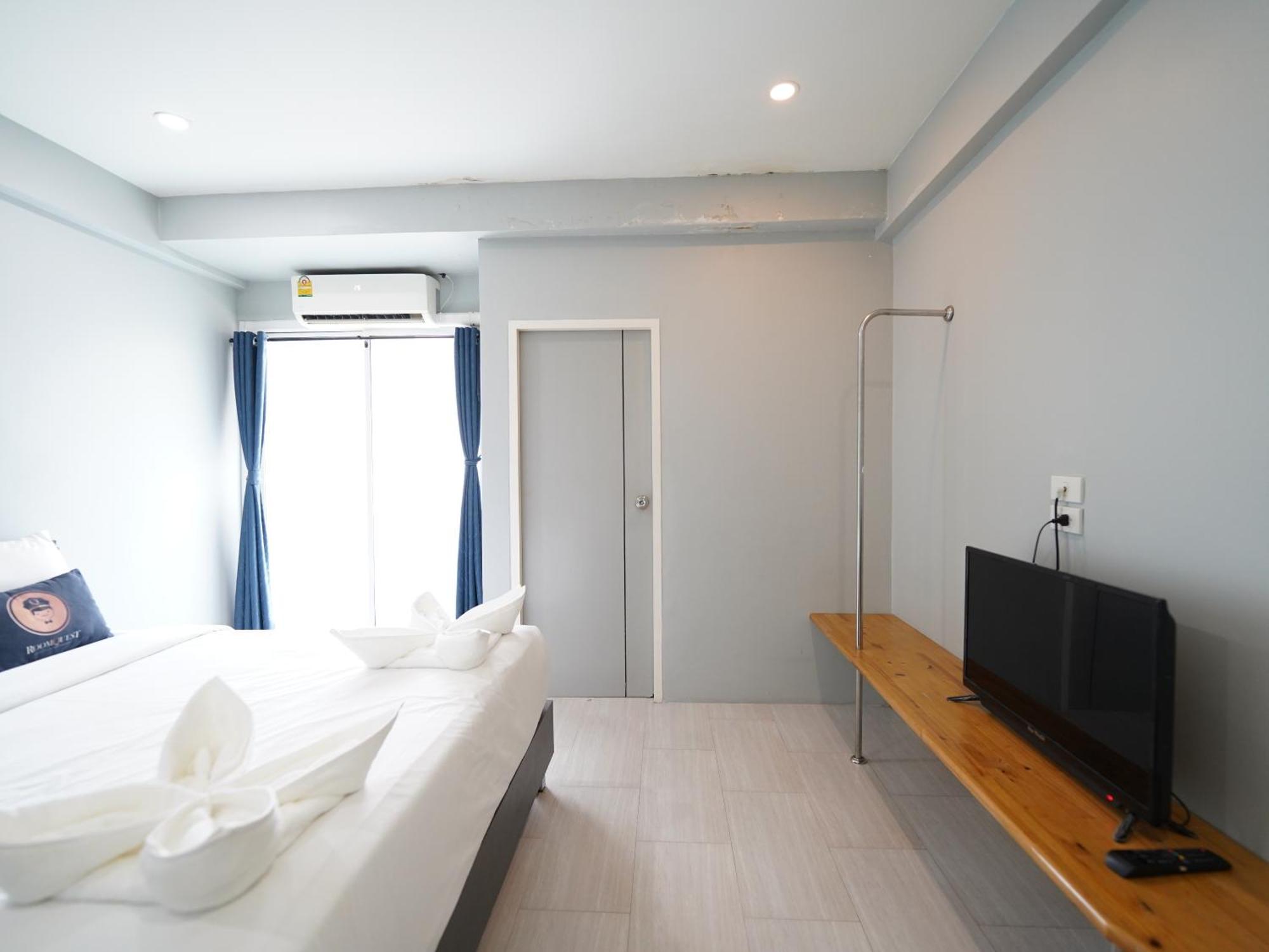 Roomquest Bangkok Don Mueang Airport Стая снимка